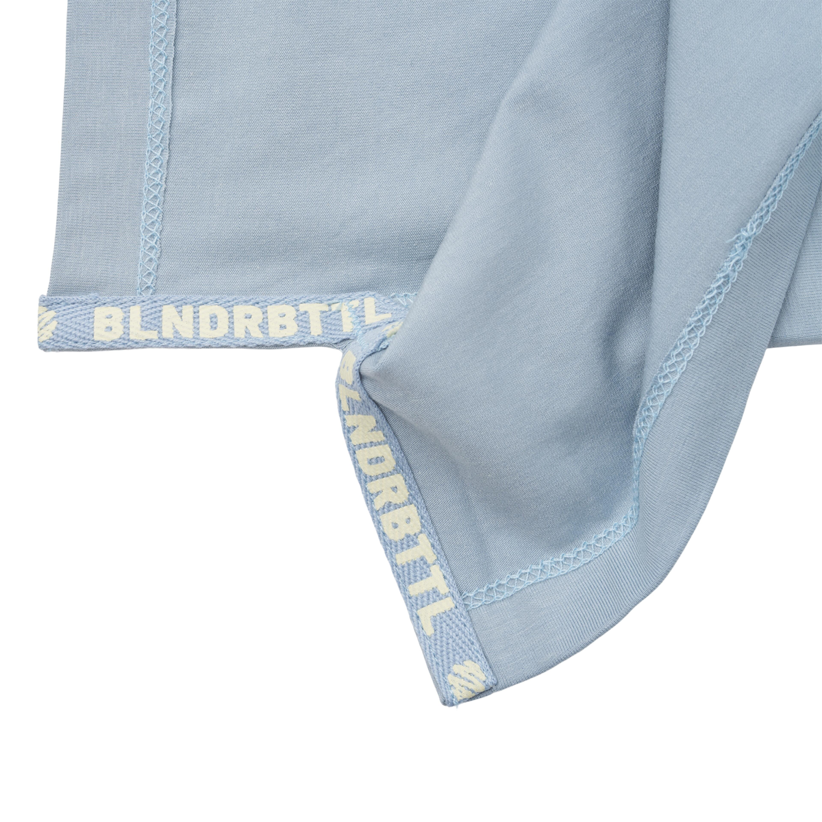 blenderbottle-essential-t-shirt-m9 BB-BlueShirtHem-3.png